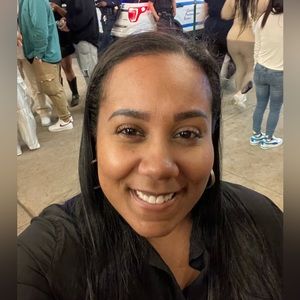 Meet your Posher, Lourdes